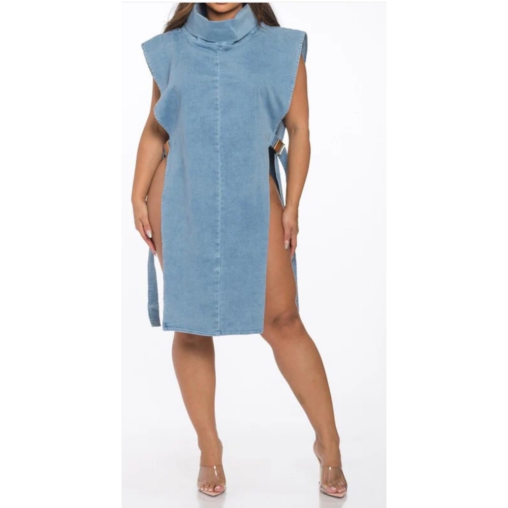 Womens The Jeanie Light Wash‎ Denim Open Side Buckle Tunic festival top  Medium